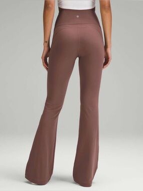 Lululemon Groove Super-High-Rise Flared Pant *Nulu Dark Oxide size 6